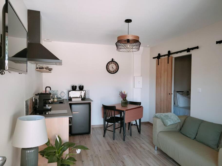 Les Granges Des Petits Couleurs Villa Les Epesses Ngoại thất bức ảnh